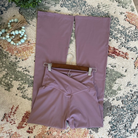 TOPYOGAS Crossover High Waist Yoga Flare Pants Women’s small - Picture 2 of 15